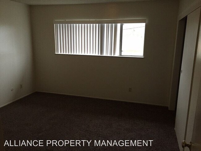 Foto del edificio - 1316 Edwards Ave