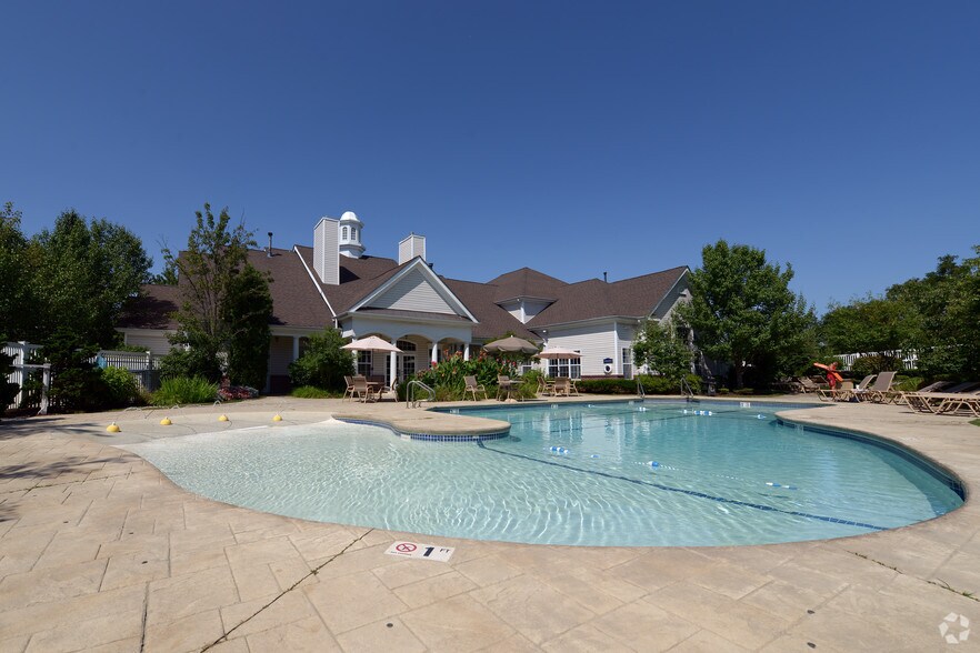 The Ledges Rentals Weymouth, MA