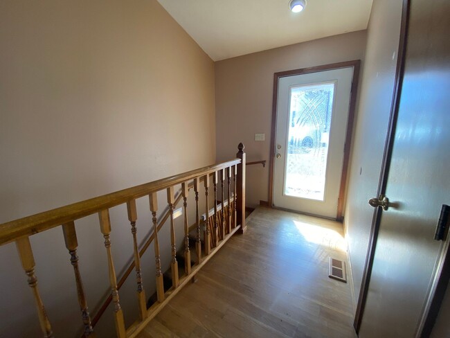 Foto del edificio - Large 4 Bed /  2 Bath Home
