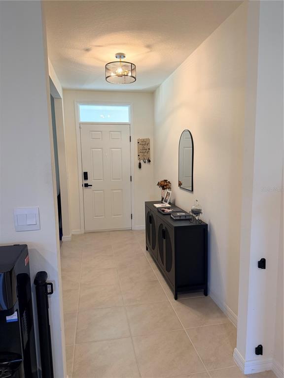 Foto del edificio - 929 Ambleside Dr