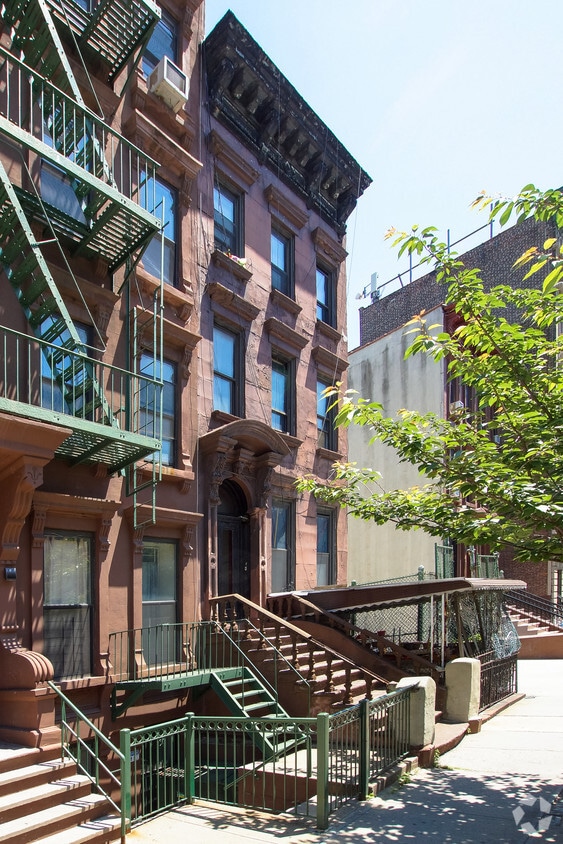 Building Photo - 23 E 127th St