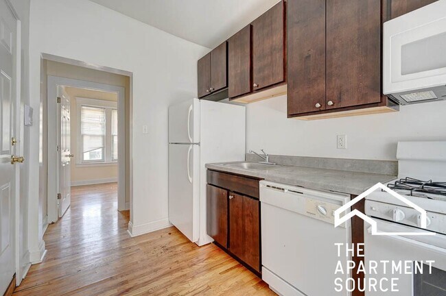 Foto del edificio - 1524 N Kedzie Ave