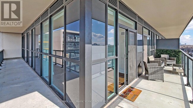 Building Photo - 1603 Eglinton Ave W