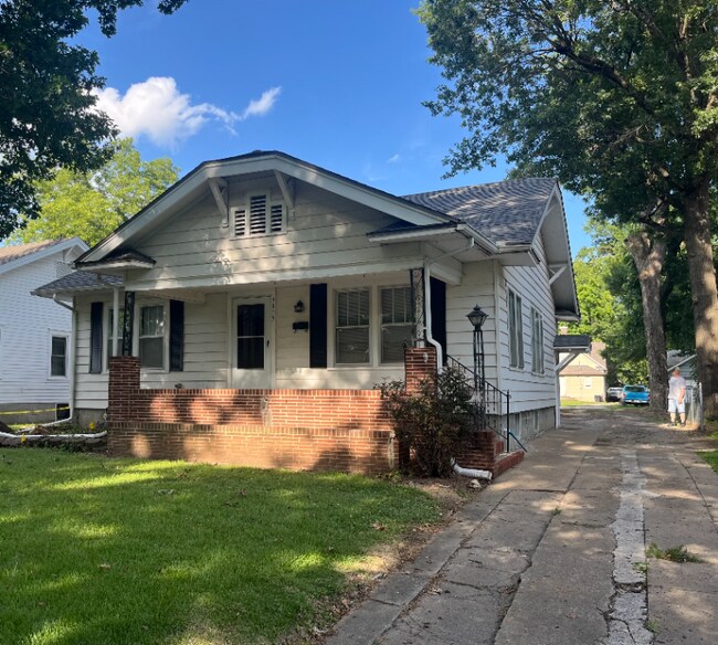 Foto del edificio - 1917 S Locust St