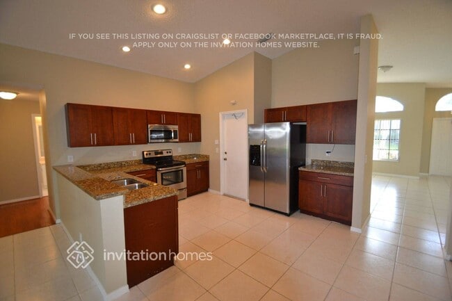 Foto del edificio - 10841 SW 14th Ct