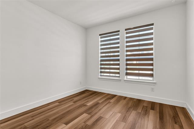 Foto del edificio - 8813 Creekhollow Ct
