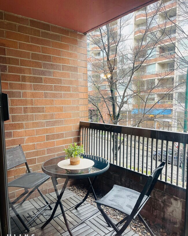 Photo du bâtiment - 1333 Hornby St