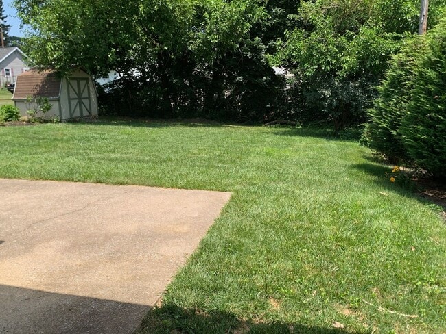Building Photo - 3BR Ranch in Camp Hill