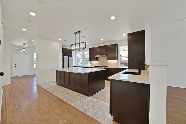 Building Photo - 1532 Brandywine Dr