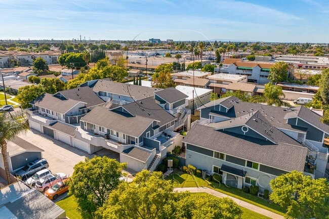 Fullerton Condo Near CSUF + Easy Freeway Access - Fullerton Condo Near CSUF + Easy Freeway Access