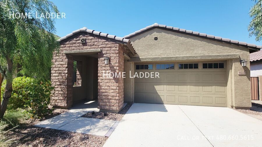 Photo - 9222 W Roma Ave-
