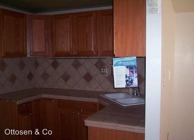 Building Photo - 2 br, 1 bath House - 2736 Lugo Ave