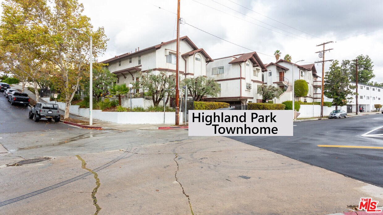 Primary Photo - 149 S Ave 54