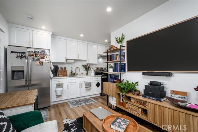 Foto del edificio - 8966 Gunn Ave