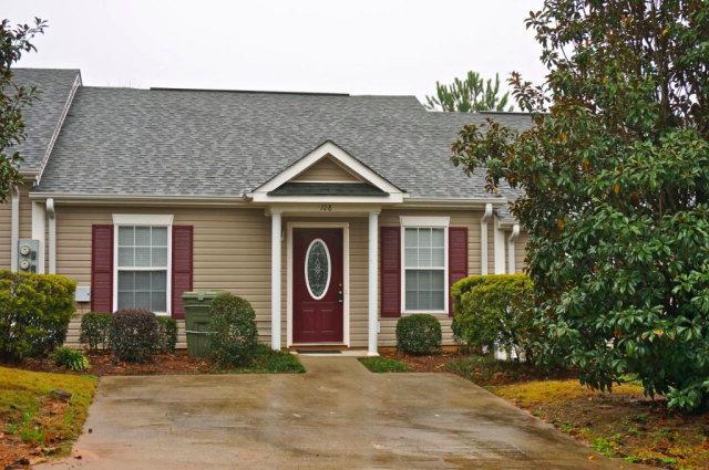 Primary Photo - 108 Stonington Ln SW
