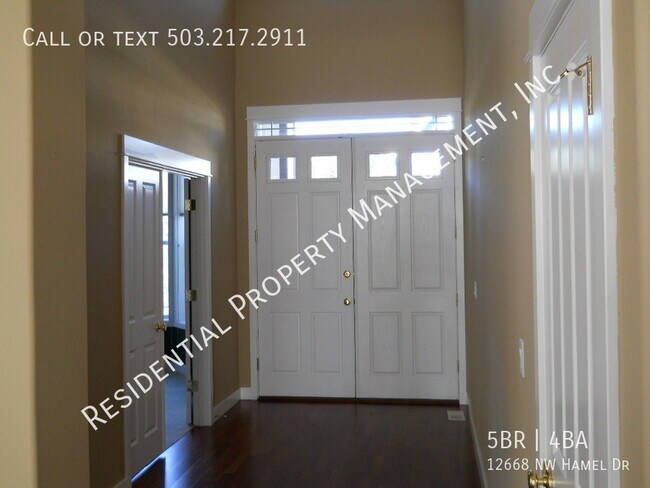 Building Photo - Primary on the main-Spacious Bethany home