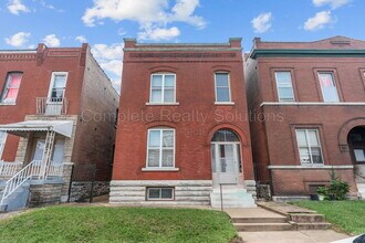 Building Photo - 2846 Wyoming St
