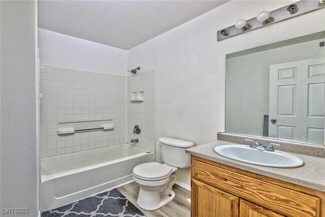 Foto del edificio - 4730 E Craig Rd