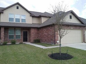 Building Photo - 9706 Cira Court