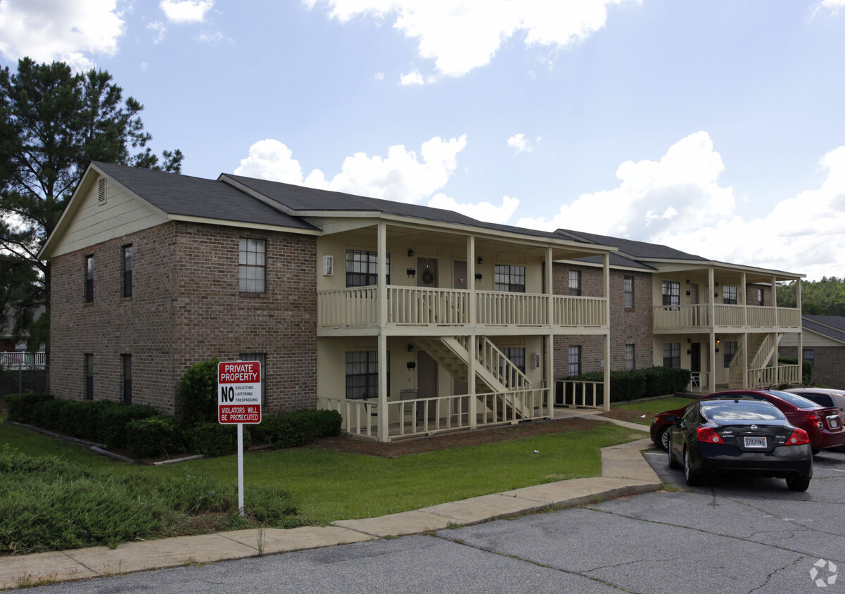 Foto del edificio - Lakeridge Apartments