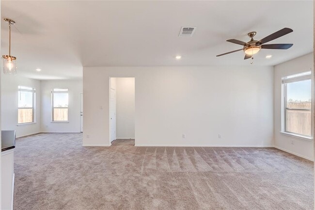 Foto del edificio - 1508 Carriageway Dr