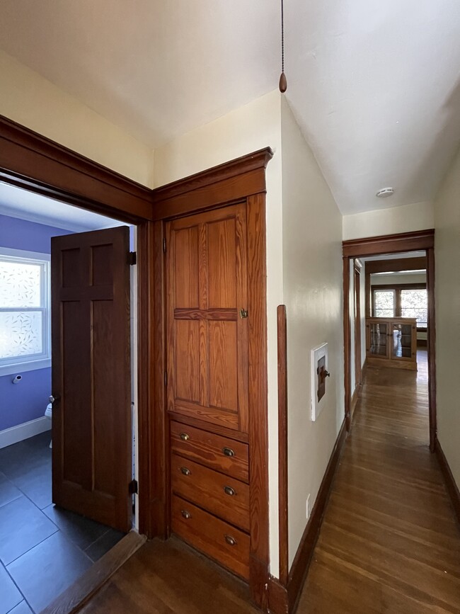 Building Photo - 786 McKinley Pkwy