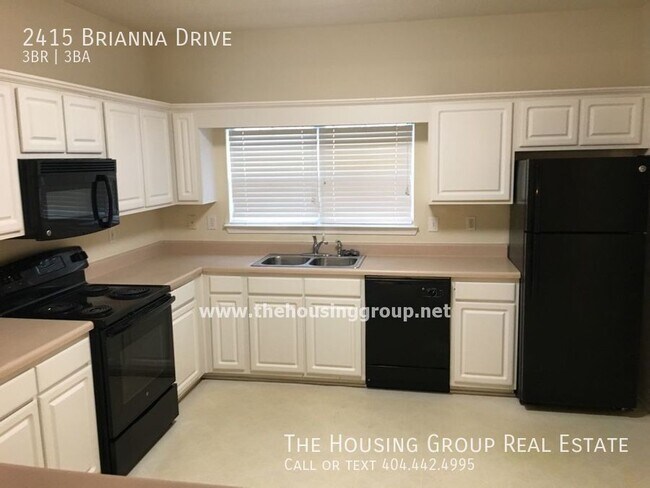 Building Photo - Hampton Townhome!!! Ready Now