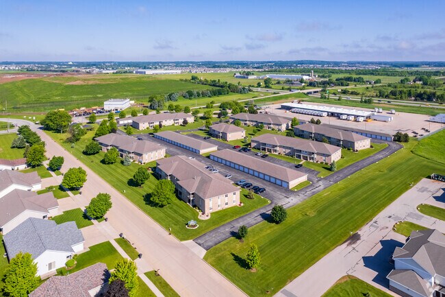 Foto aérea - Elm Grove Apartments