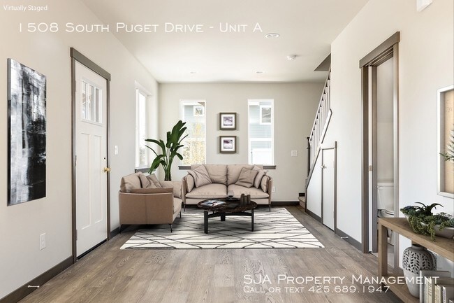 Foto del edificio - Brand New Luxury Townhomes