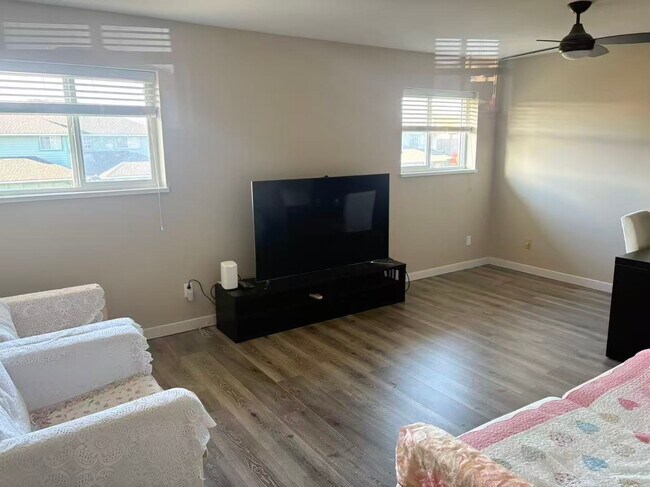 Photo du bâtiment - 12466 Alliance Dr