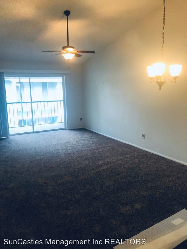 Building Photo - 2 br, 2 bath House - 4394 White Pine Ave