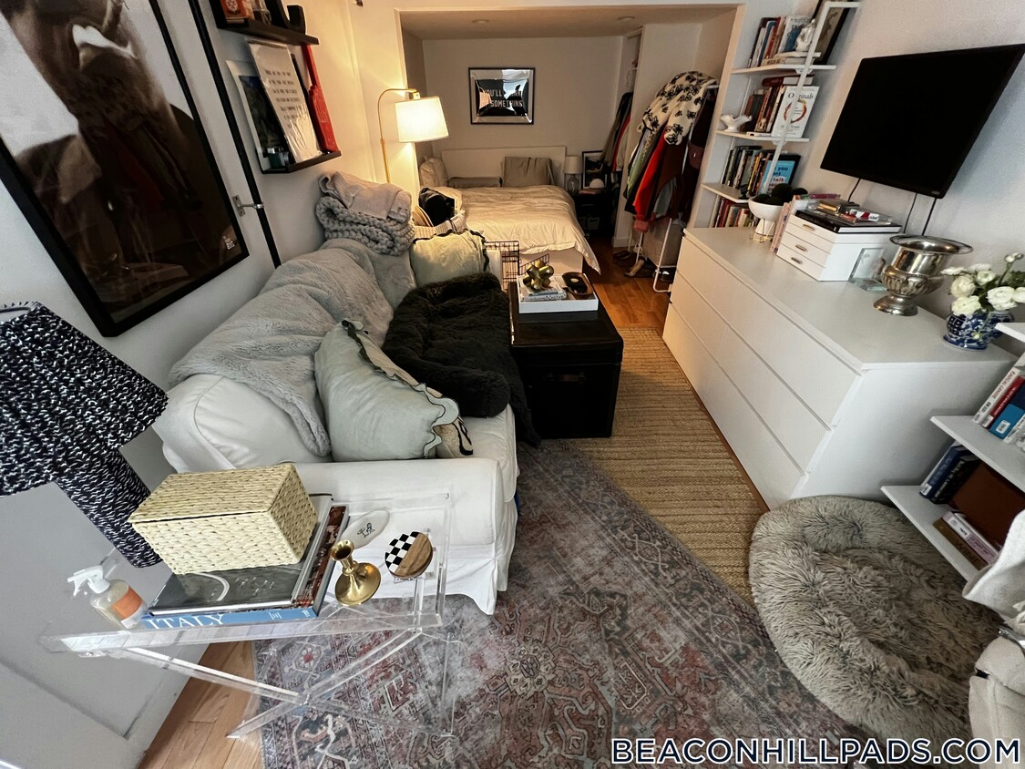 Foto principal - 232 Cambridge St