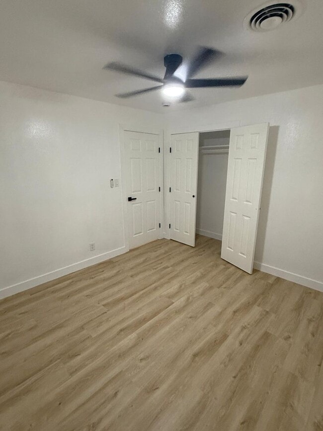 Foto del edificio - BEAUTIFUL HOME IN HOUSTON. MOVE IN READY!.