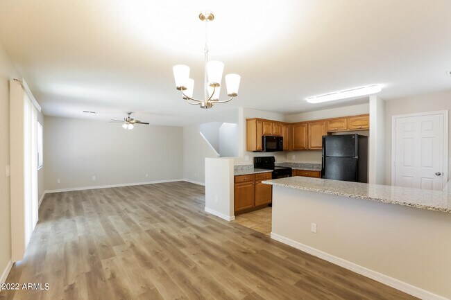 Foto del edificio - 8602 W Kingman St