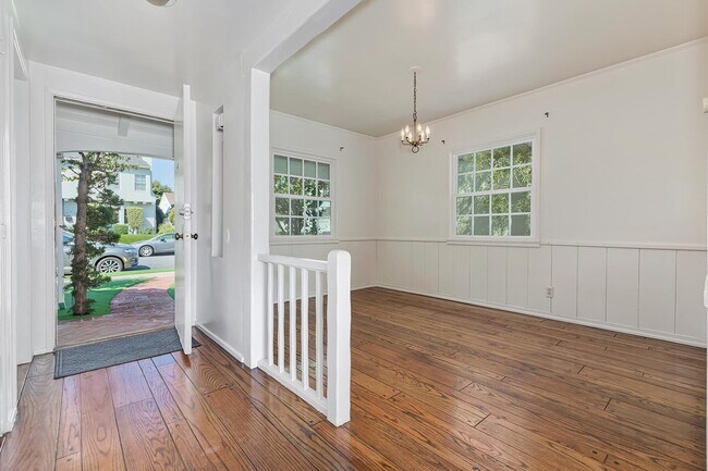 Foto del edificio - 11438 Berwick St