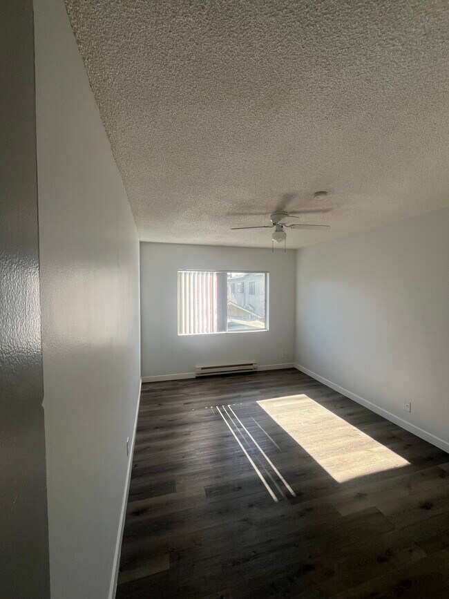 Foto del edificio - 2500, 2506 E Spaulding Ave.