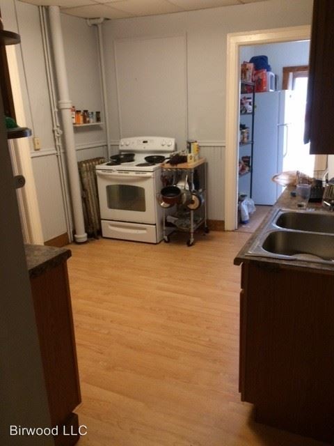 Building Photo - 6 br, 2 bath Apartment - 22 N Bassett St