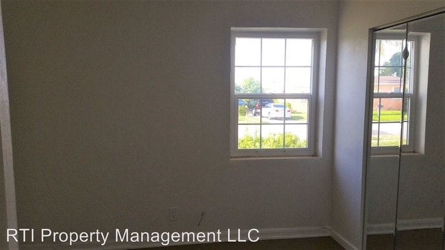 Foto del edificio - 360 W 27th St