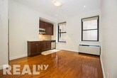 Primary Photo - 488 Fashion Ave