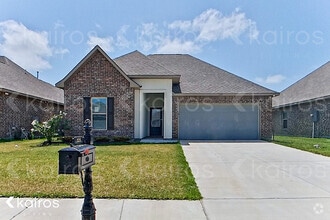 Building Photo - 125 Haygood Pt