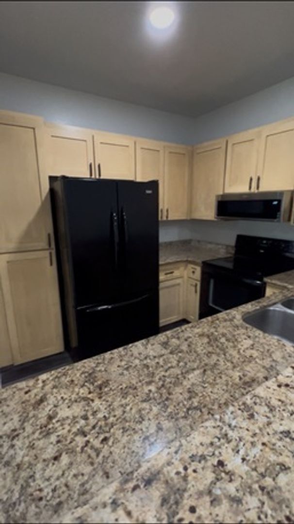 Foto del edificio - STUNNING 2bd/2ba PET FRIENDLY, UPDATED, LV...