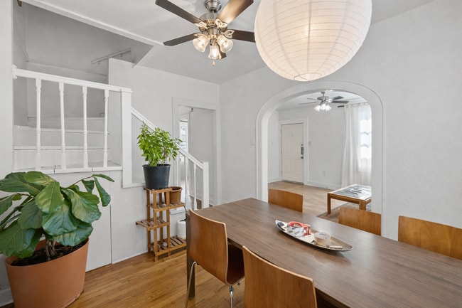 Building Photo - 1202 E 29th St