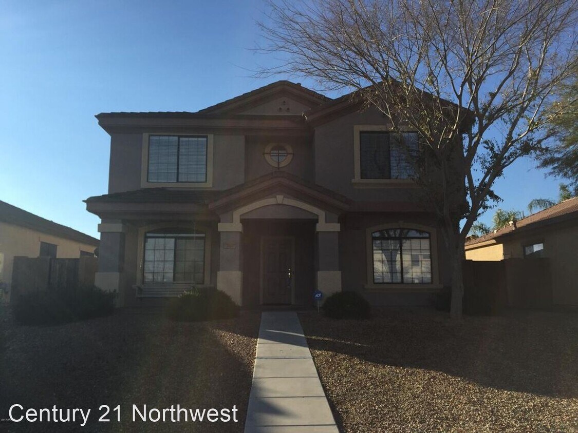 4 br, 2.5 bath House 3623 E Calistoga Dr House Rental in Gilbert