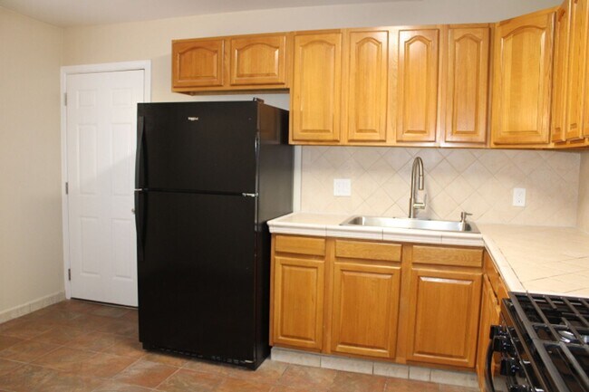 Foto del edificio - 319-325 21st St., Richmond, CA 94801