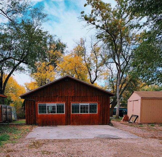 Building Photo - 723 N Shields St
