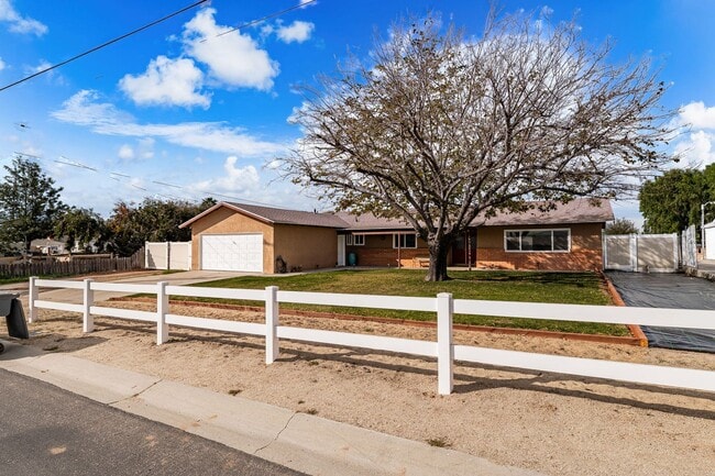 Photo - Beautiful 3 Bedroom Home in Norco