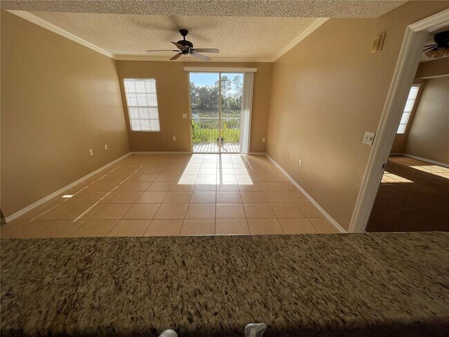 Foto del edificio - 5500 Bentgrass Dr