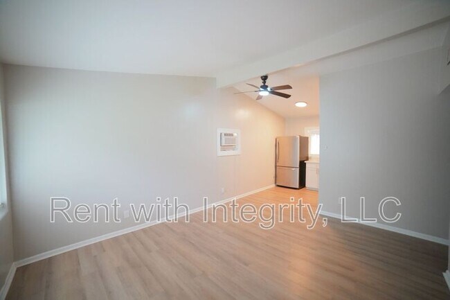 Foto del edificio - 2032 Warwick St