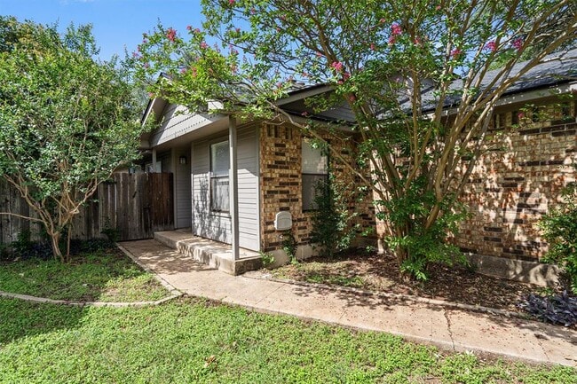 Foto del edificio - 2602 Alcott Ln