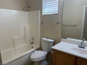 Building Photo - 10922 Moonbeam Glow Ln